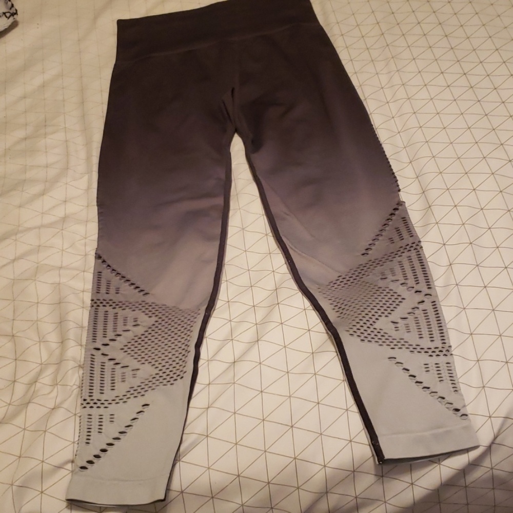 Victoria's Secret PINK Cool & Comfy Ombre legging